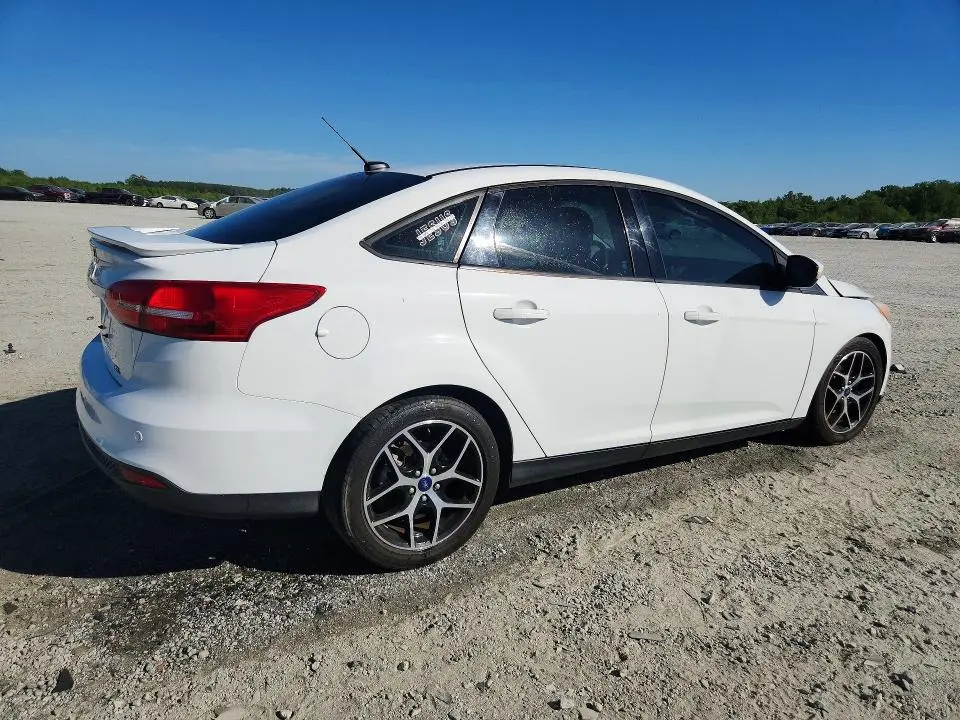 2017 FORD FOCUS SEL  