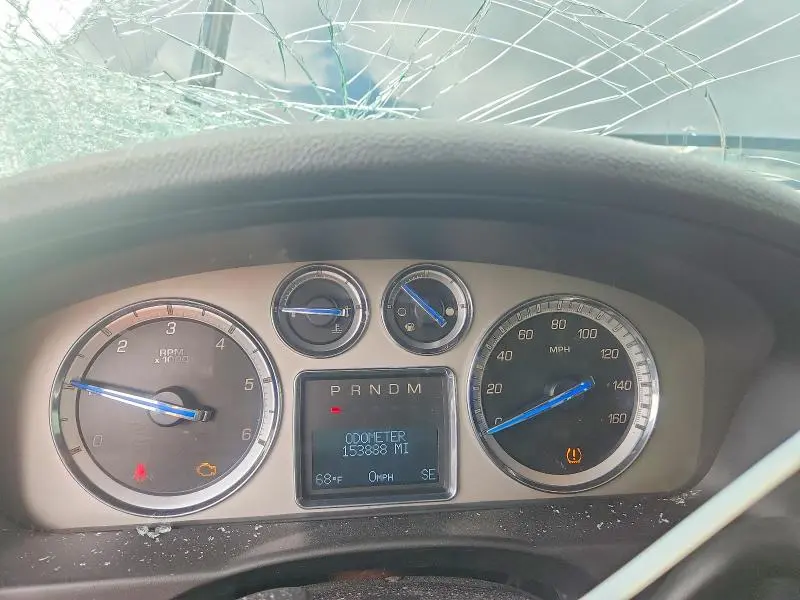 2010 CADILLAC ESCALADE PREMIUM  