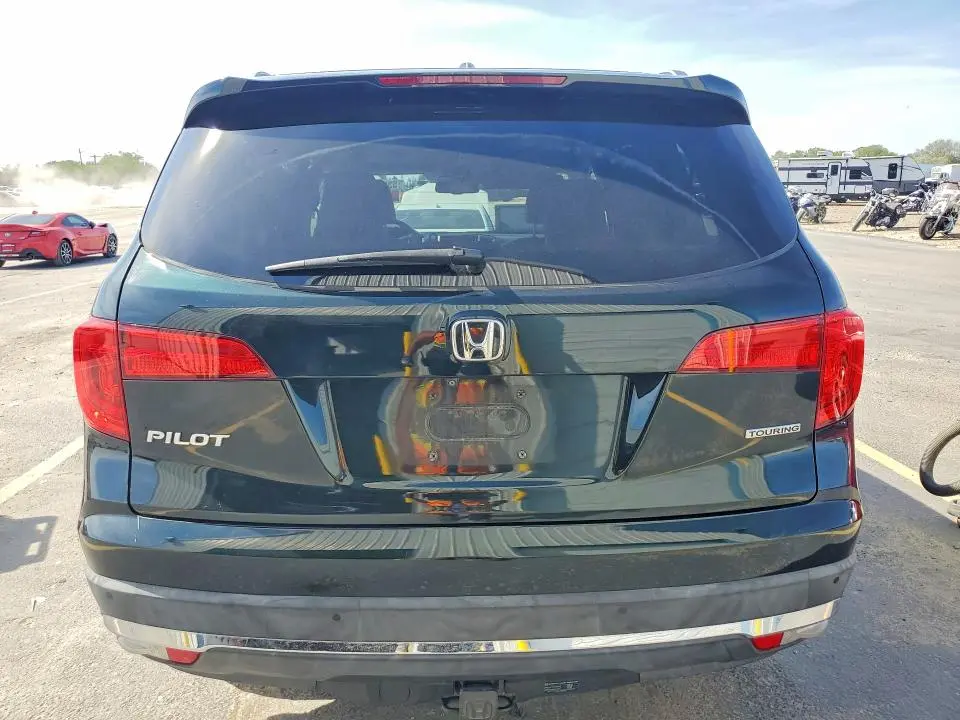 2016 HONDA PILOT TOURING  