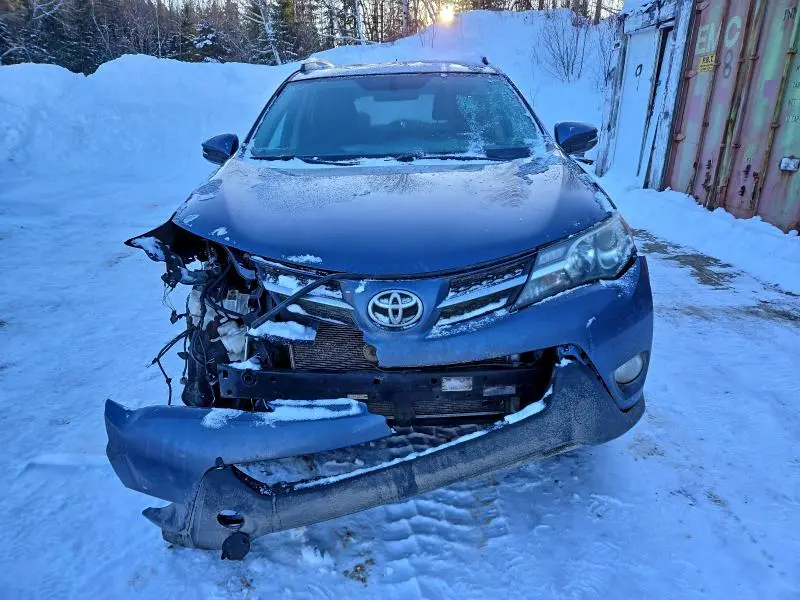 2013 TOYOTA RAV4 XLE  