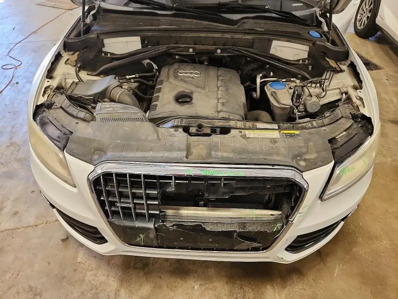 2013 AUDI Q5 PREMIUM  