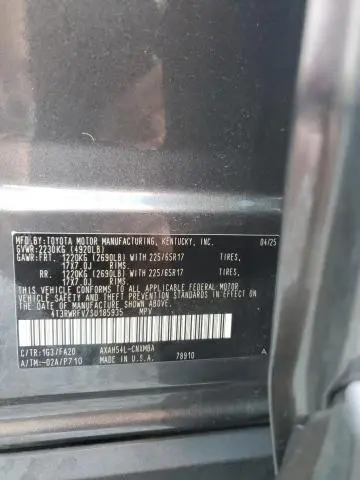 2025 TOYOTA RAV4 XLE