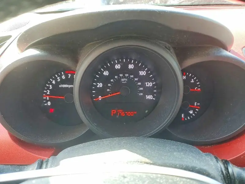 2010 KIA SOUL +  