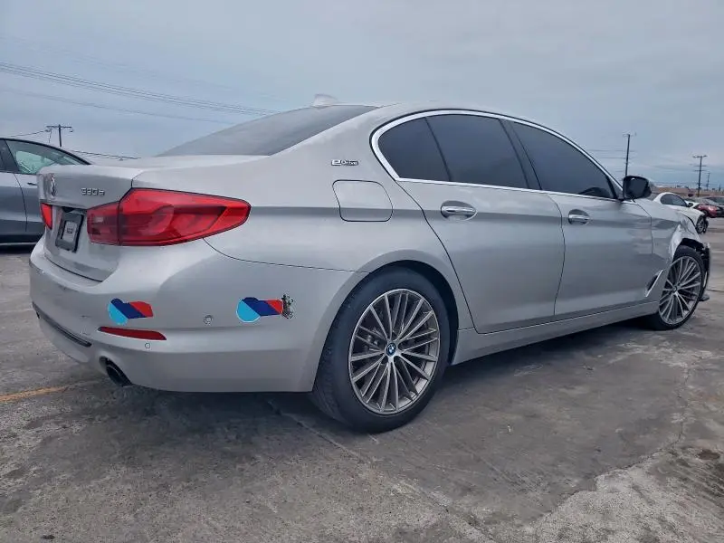 2018 BMW 530E   