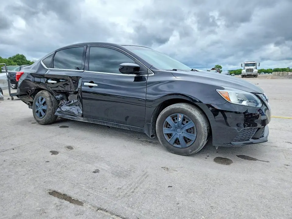2018 NISSAN SENTRA S  