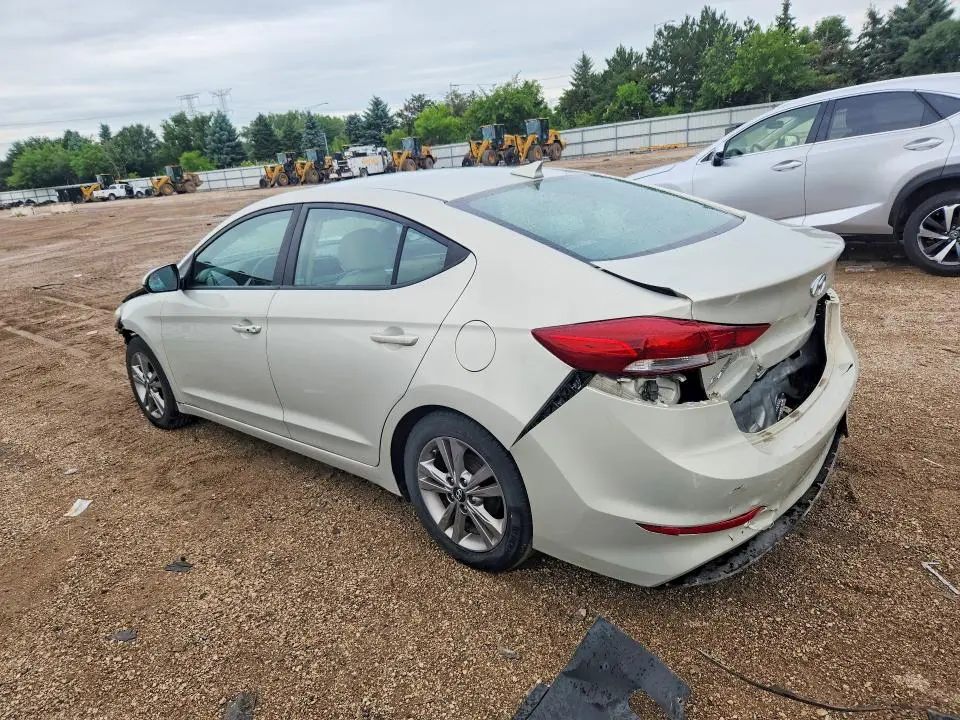 2017 HYUNDAI ELANTRA SE  