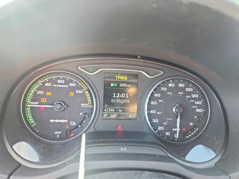 2018 AUDI A3 E-TRON PREMIUM PLUS  