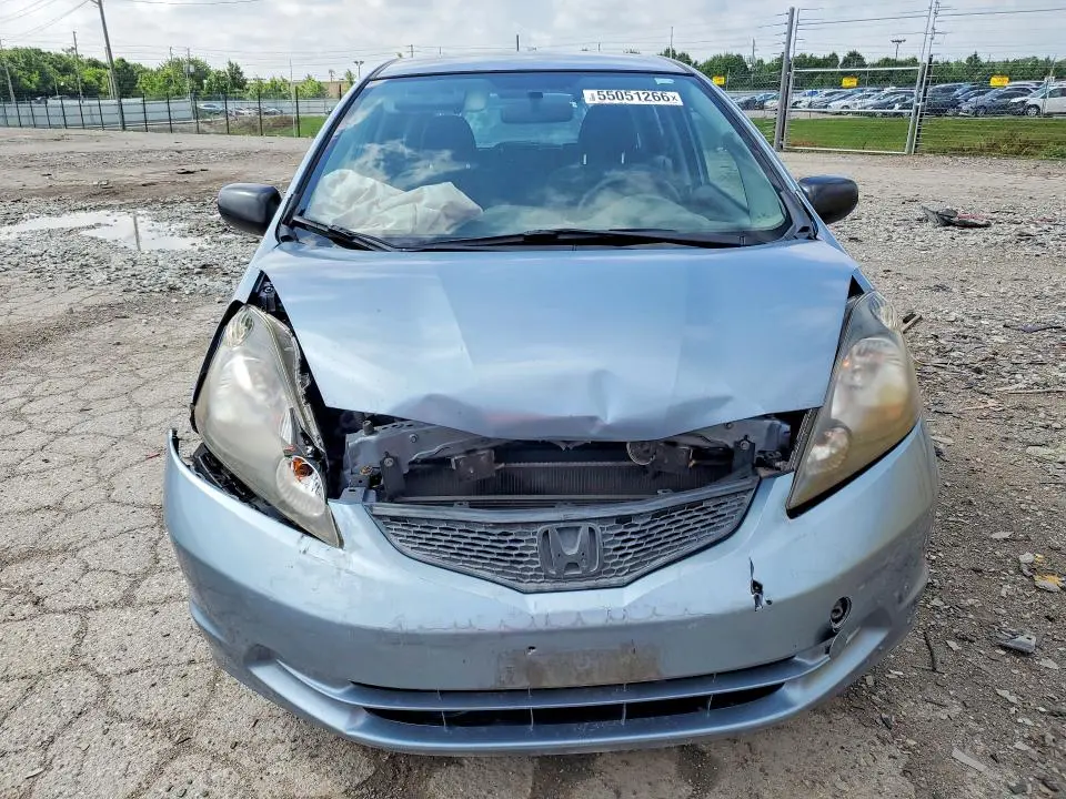 2011 HONDA FIT   