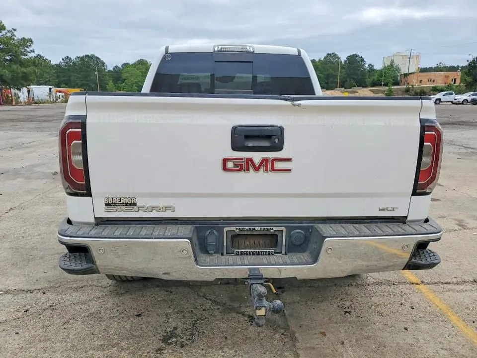 2018 GMC SIERRA K1500 SLT  
