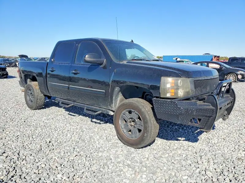 2011 CHEVROLET SILVERADO K1500 LT  