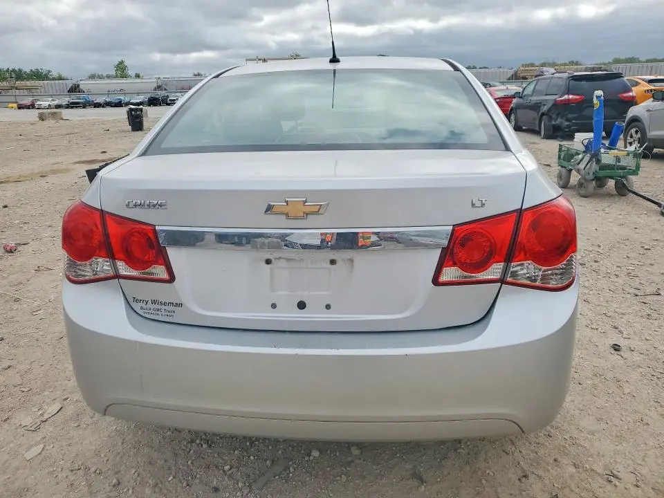 2012 CHEVROLET CRUZE LT  