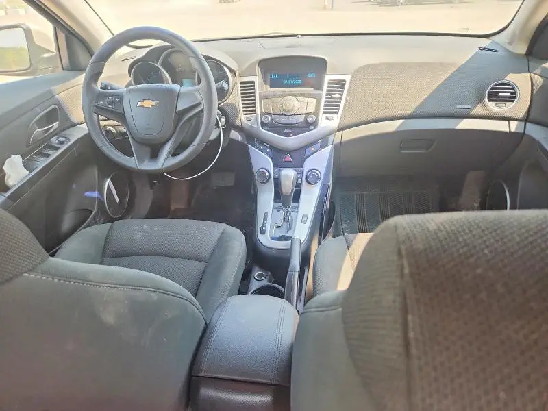 2012 CHEVROLET CRUZE LT  