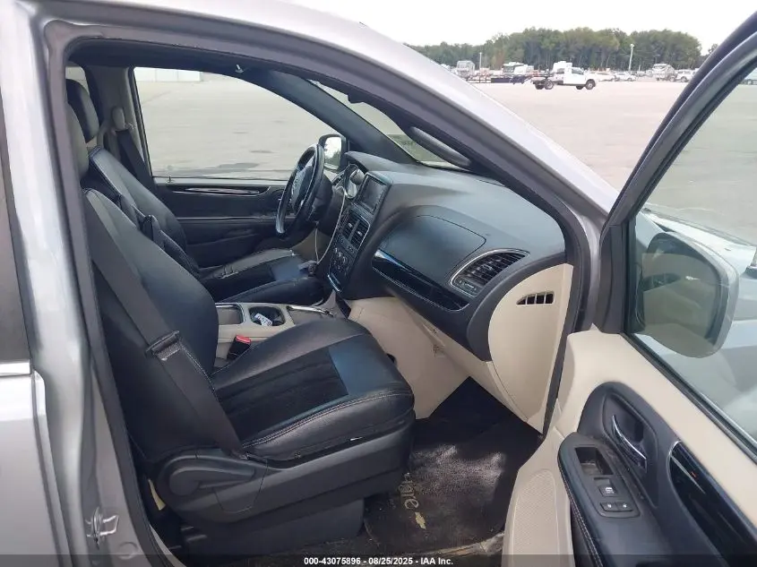 2017 DODGE GRAND CARAVAN SXT