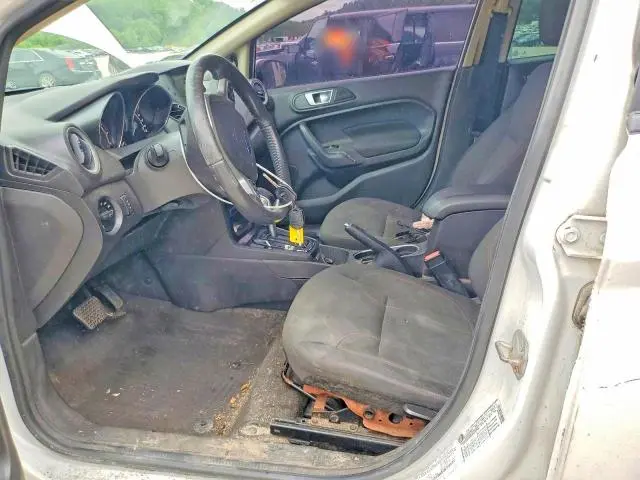 2016 FORD FIESTA SE  