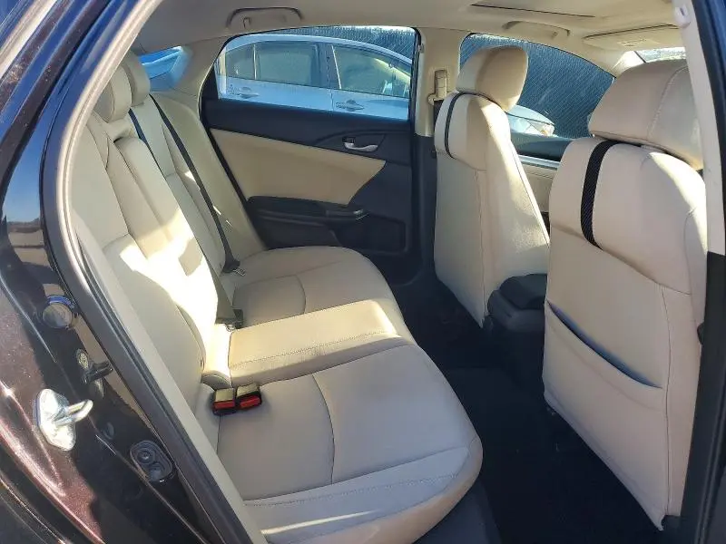 2017 HONDA CIVIC EX  