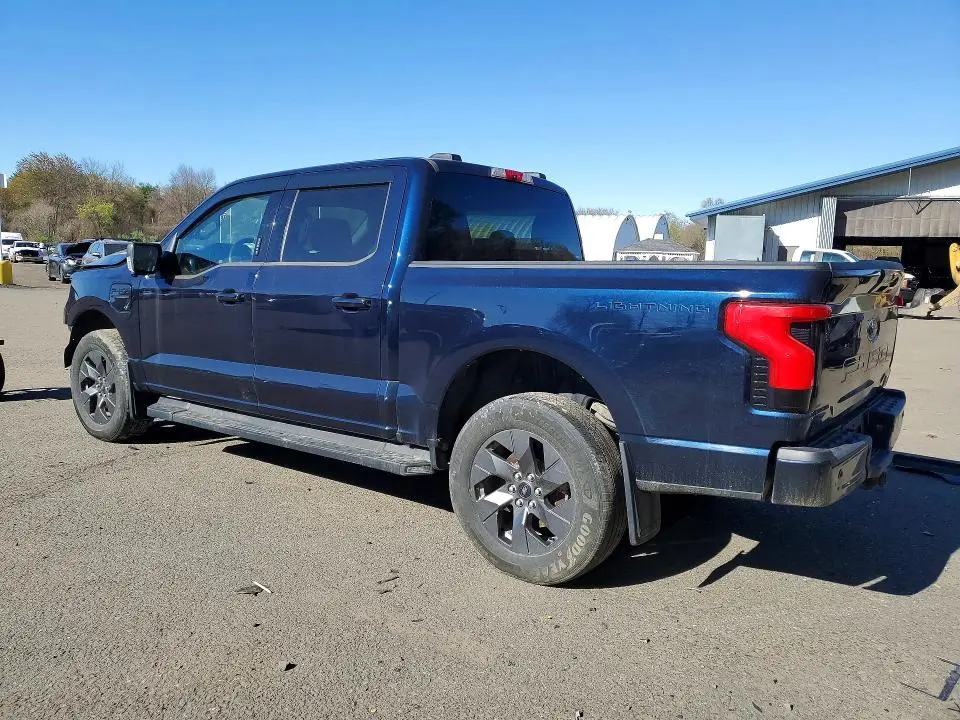 2023 FORD F150 LIGHTNING PRO  