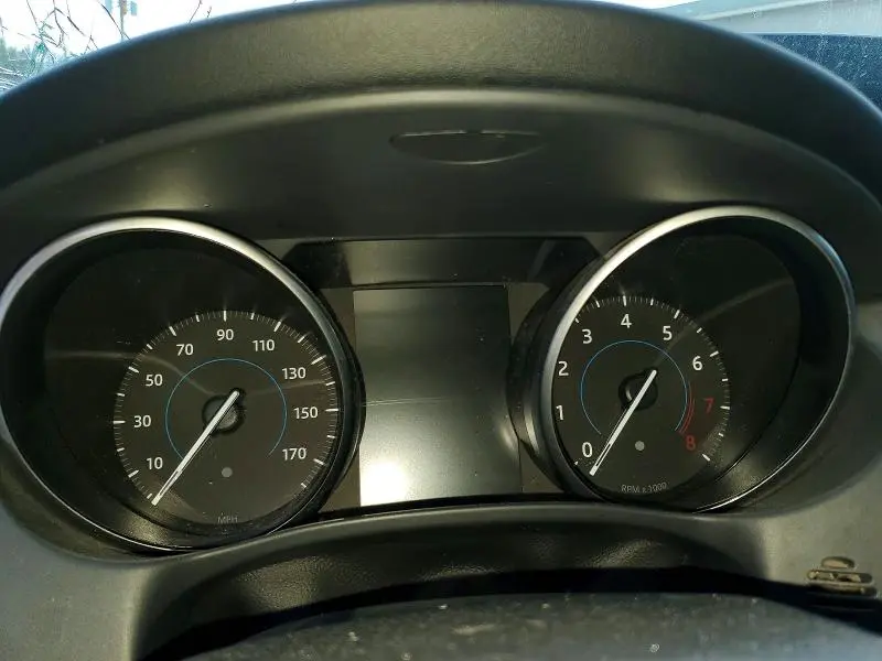 2018 JAGUAR XE PRESTIGE  