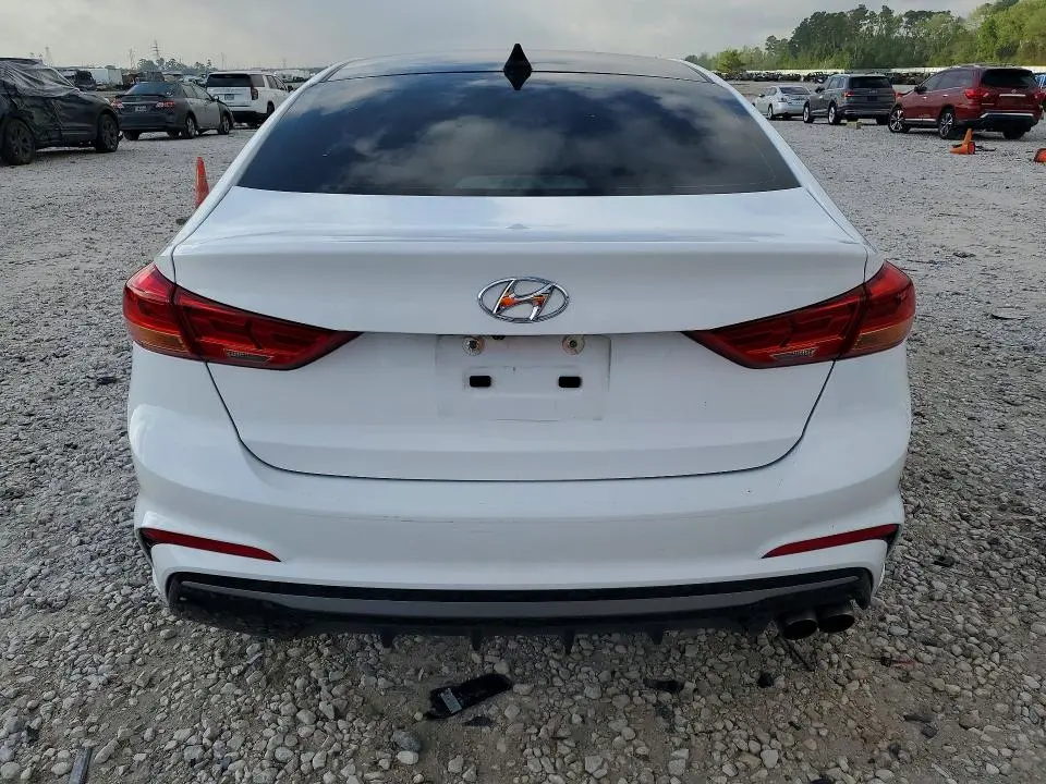 2017 HYUNDAI ELANTRA SPORT  