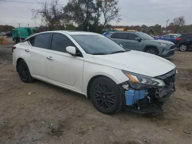 2019 NISSAN ALTIMA SL  
