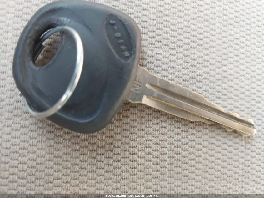 2010 HYUNDAI SANTA FE GLS