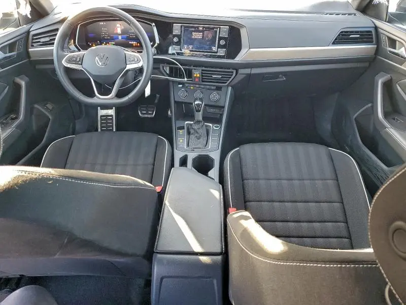 2024 VOLKSWAGEN JETTA SPORT  
