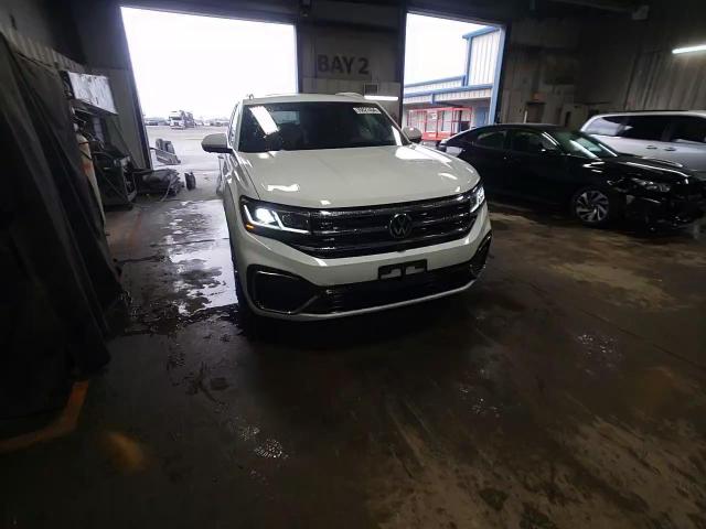 2022 VOLKSWAGEN ATLAS CROSS SPORT SEL PREMIUM R-LINE