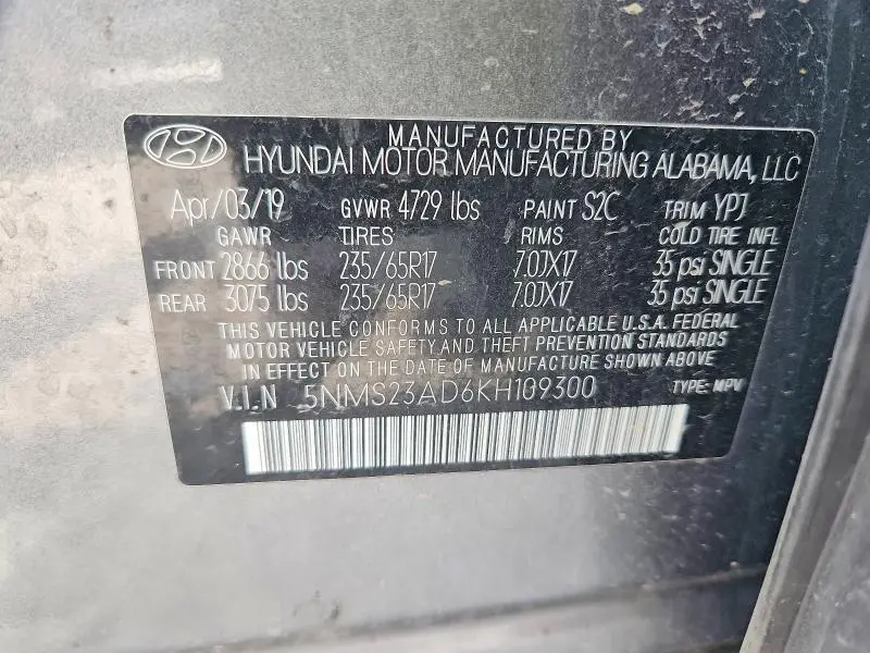 2019 HYUNDAI SANTA FE SE  