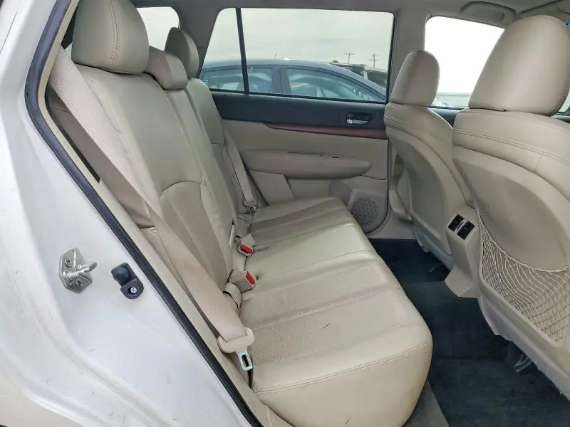 2013 SUBARU OUTBACK 2.5I LIMITED  