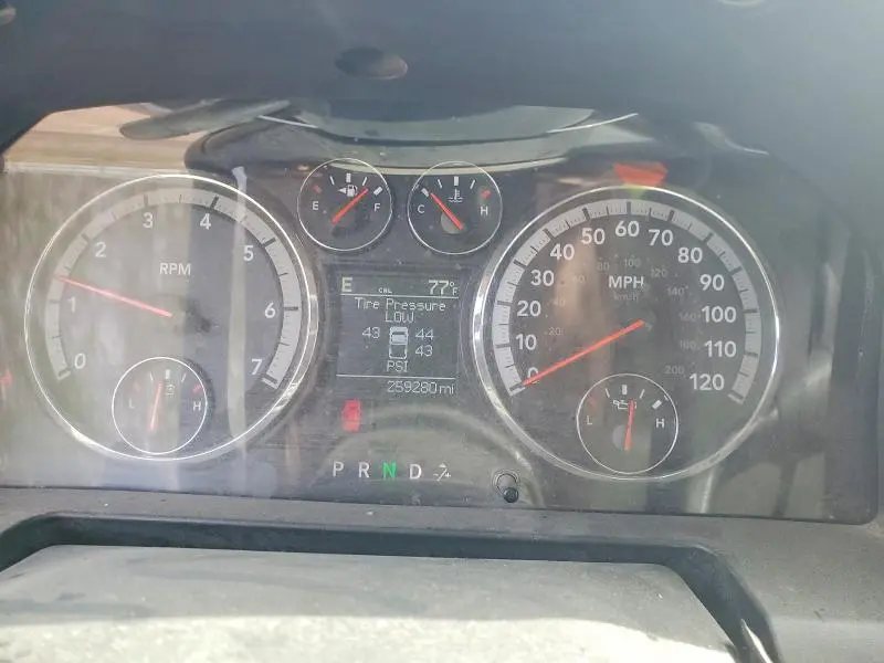 2012 DODGE RAM 1500 SLT  