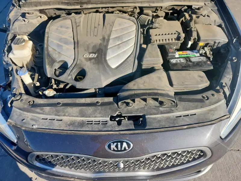 2015 KIA CADENZA PREMIUM  