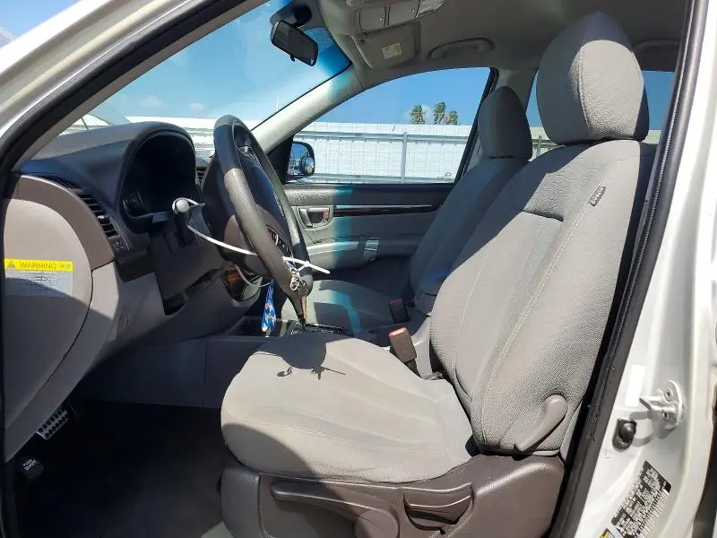 2012 HYUNDAI SANTA FE GLS  
