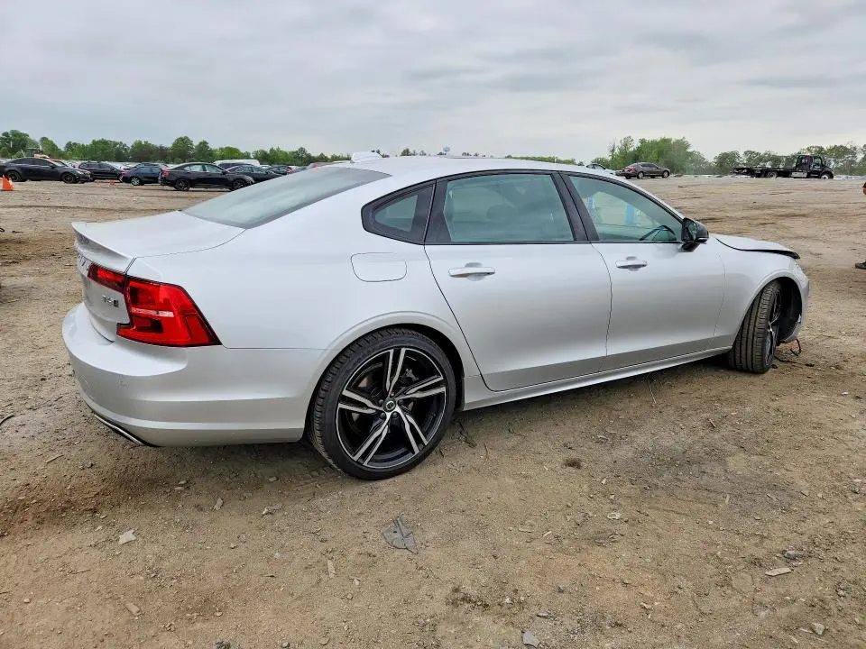 2020 VOLVO S90 T6 OCEAN RACE  