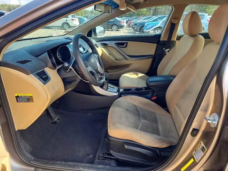 2013 HYUNDAI ELANTRA   