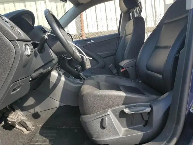 2016 VOLKSWAGEN TIGUAN S  