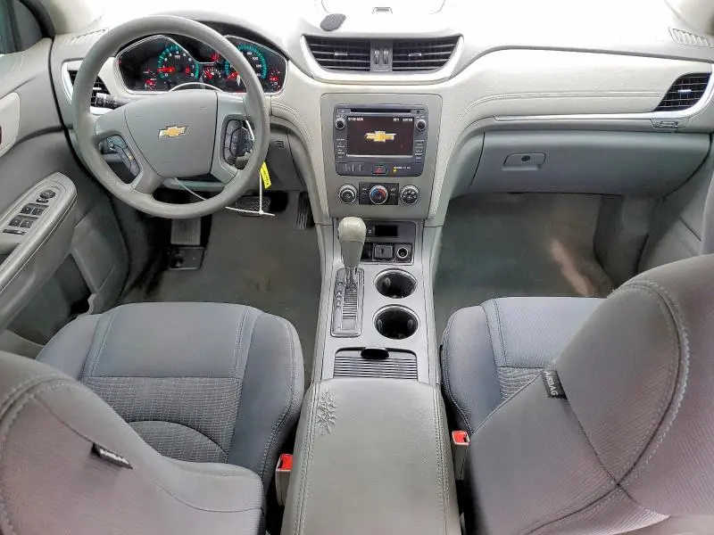 2017 CHEVROLET TRAVERSE LS  