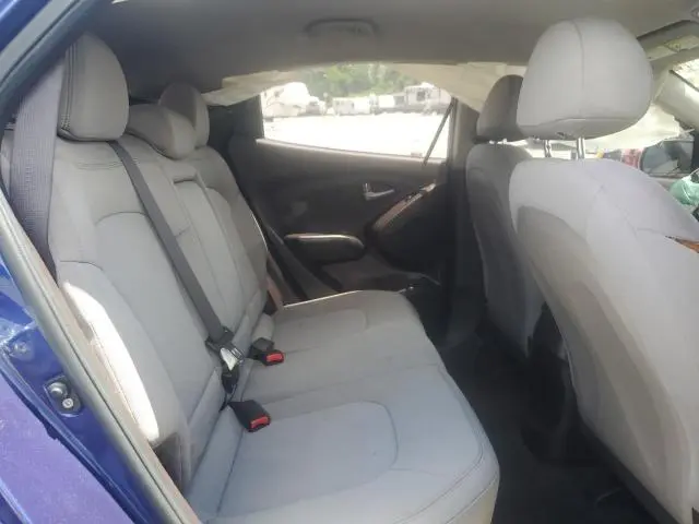 2011 HYUNDAI TUCSON GL  