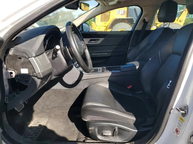 2019 JAGUAR XF PREMIUM  