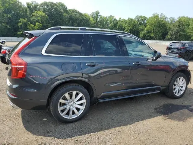 2017 VOLVO XC90 T6  