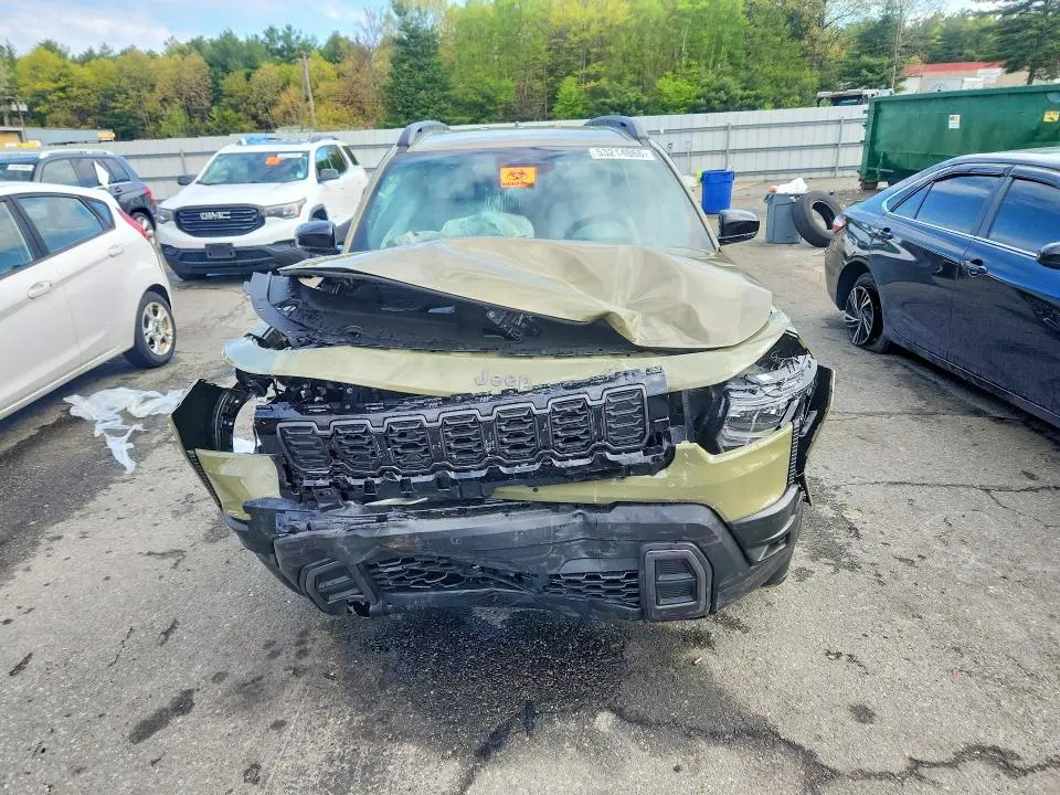 2026 JEEP CHEROKEE LAREDO  