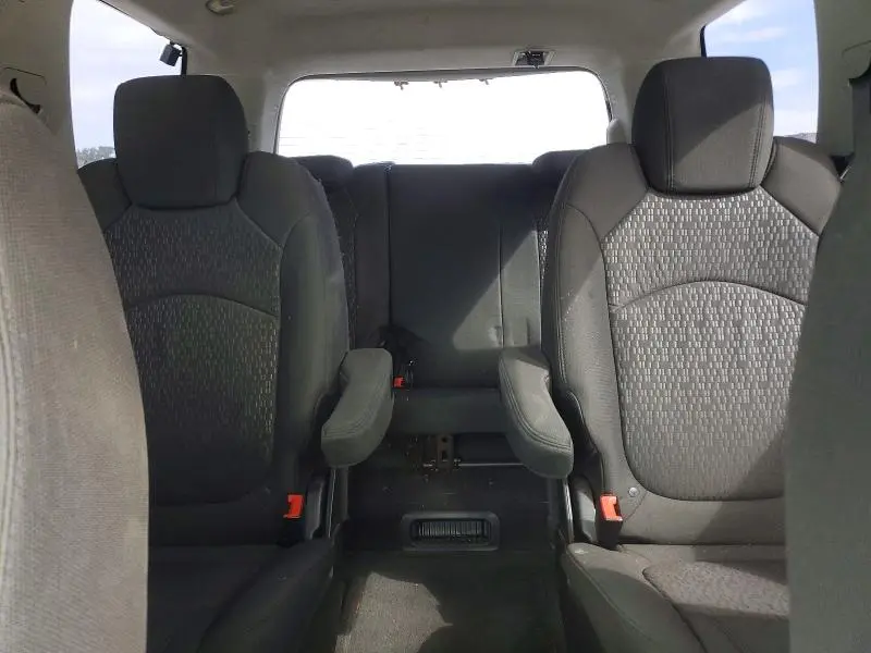 2010 GMC ACADIA SLE  