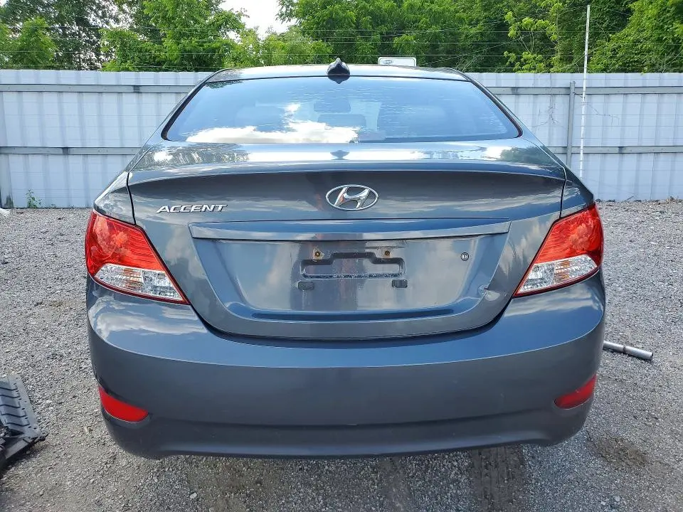 2012 HYUNDAI ACCENT GLS  