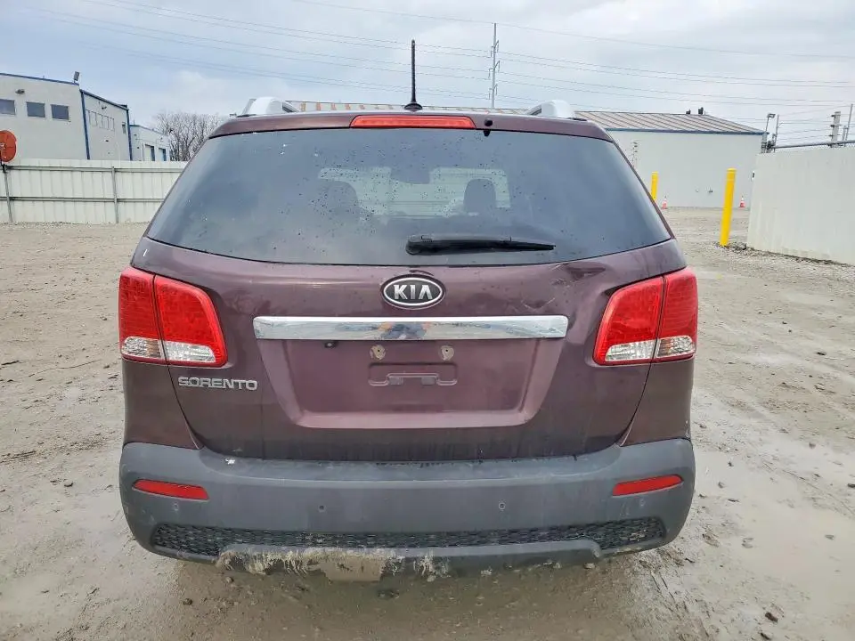 2011 KIA SORENTO LX  
