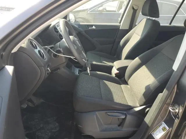 2012 VOLKSWAGEN TIGUAN S  