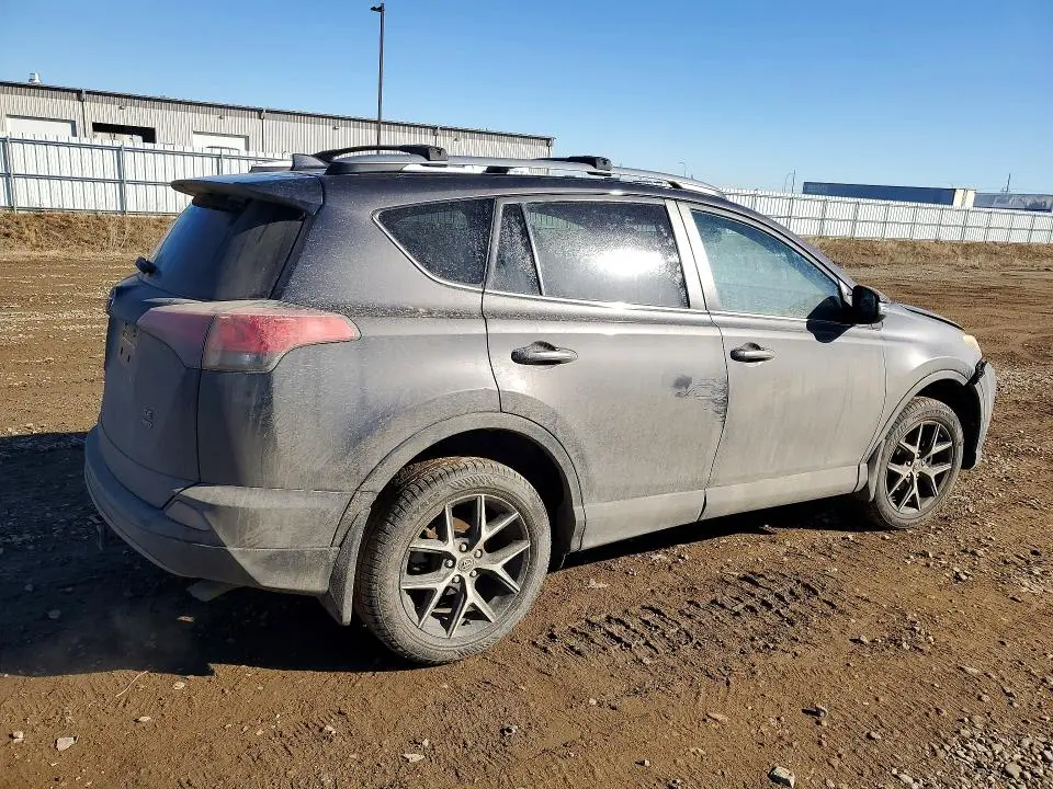 2017 TOYOTA RAV4 SE  