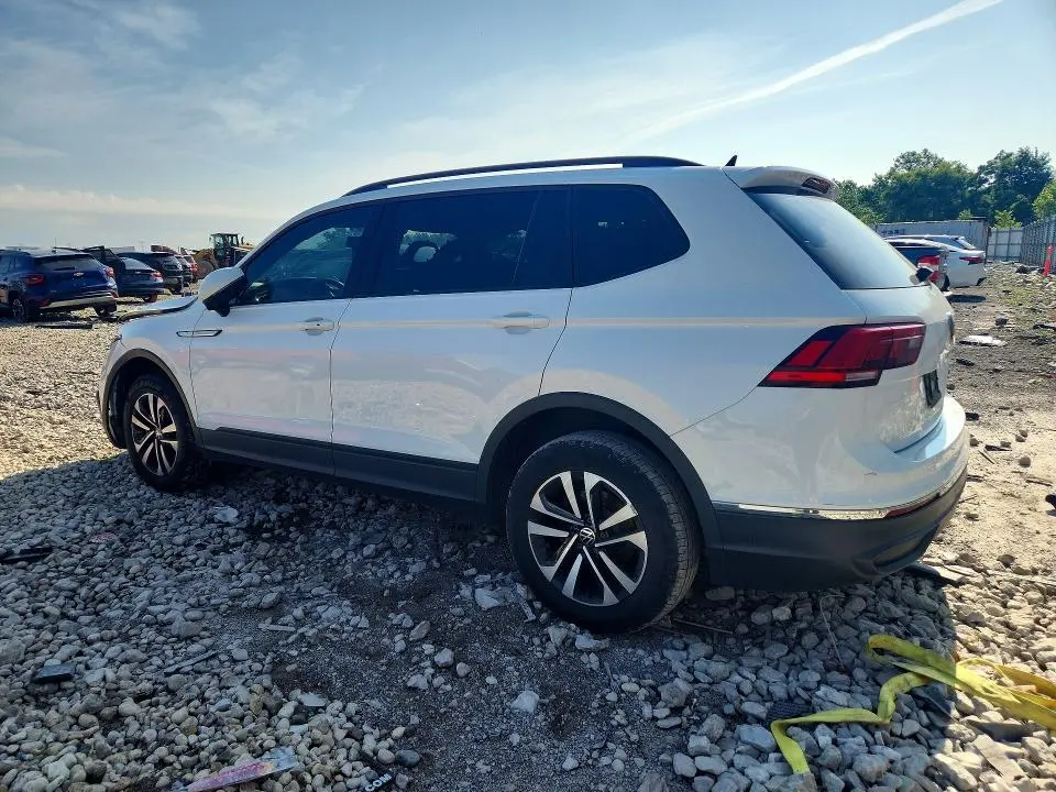 2022 VOLKSWAGEN TIGUAN S  
