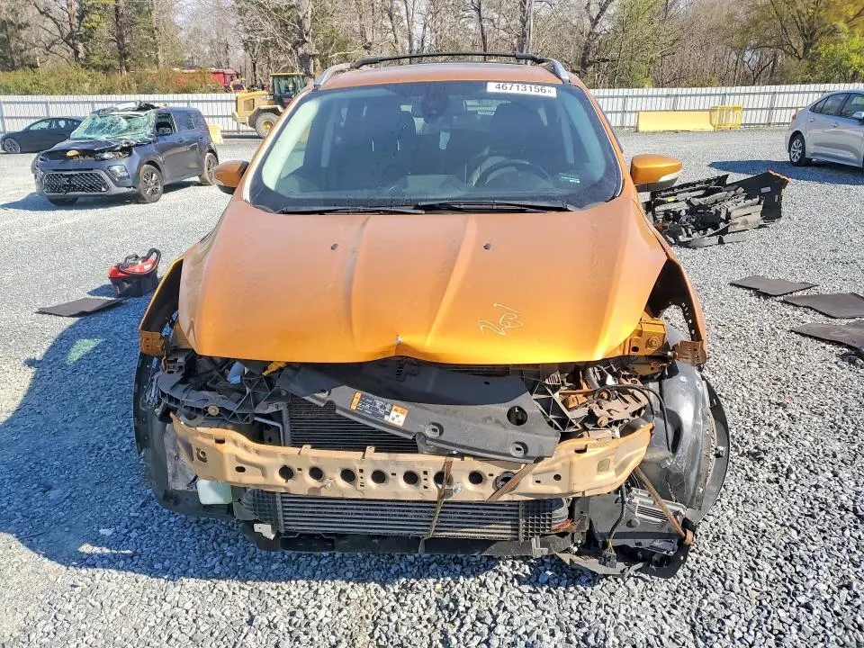2016 FORD ESCAPE TITANIUM  
