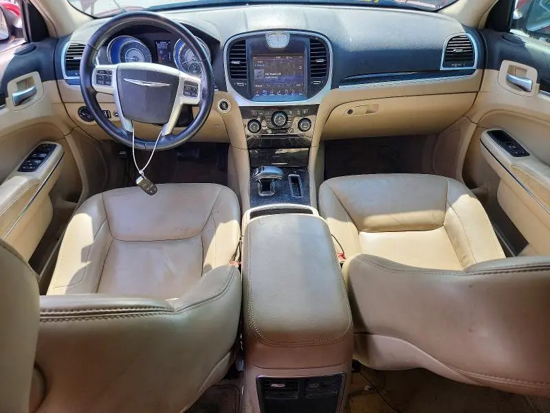 2013 CHRYSLER 300   