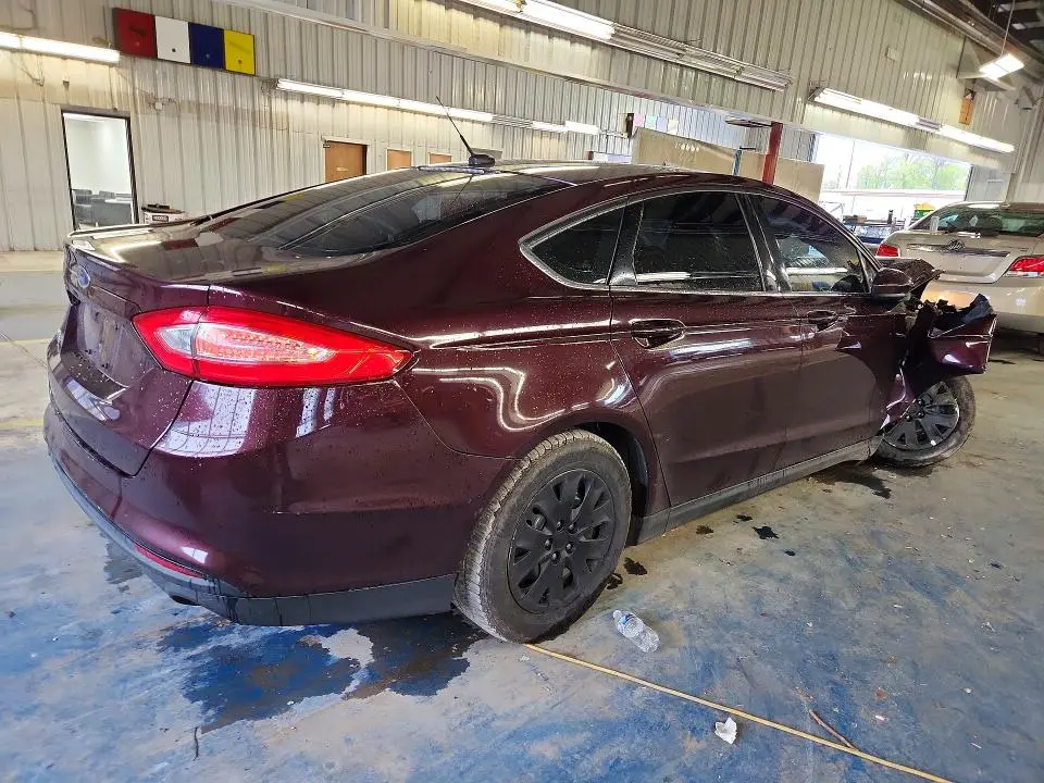 2013 FORD FUSION S  