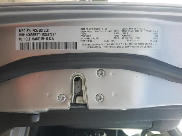 2021 RAM 1500 CLASSIC SLT  