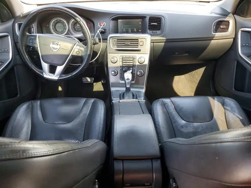 2013 VOLVO S60 T5  